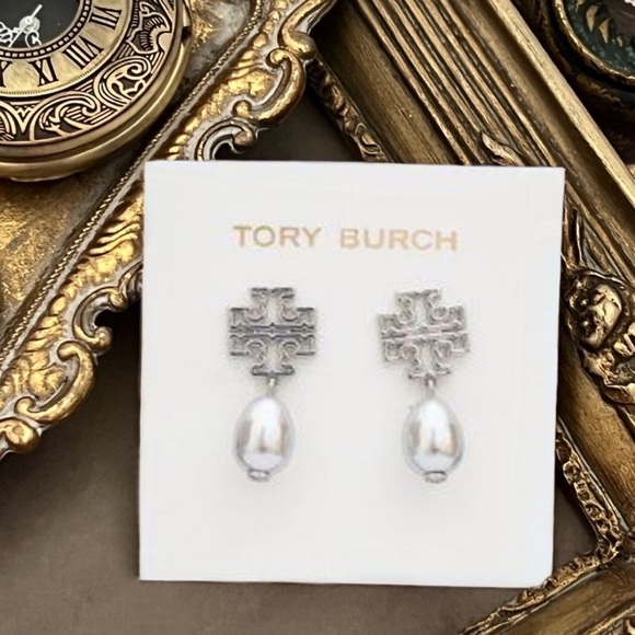 TORY BURCH • Silver Britten Logo Pearl Drop Earrings - Picture 3 of 3